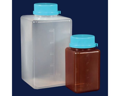 Бутыли квадратные ISOLAB 500 мл, c винтовой ПЭ крышкой, стерильные, балковая упаковка, коричневый ПП, 84 шт/упак (Артикул 061.22.500)